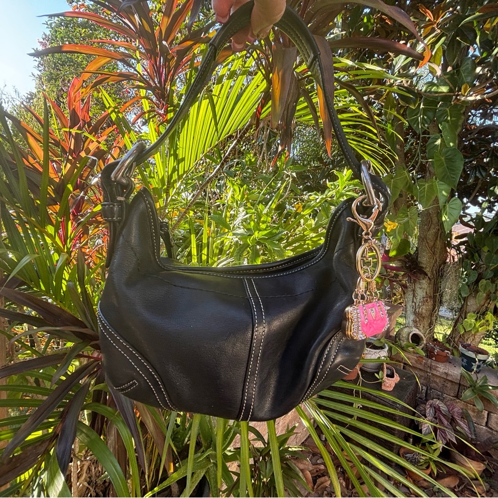 Elegant Black small Hobo Leather Shoulder Bag Excellent